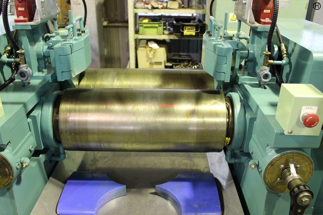 中田エンヂニアリング Φ10”×24”L ロール機 ミキシングロール