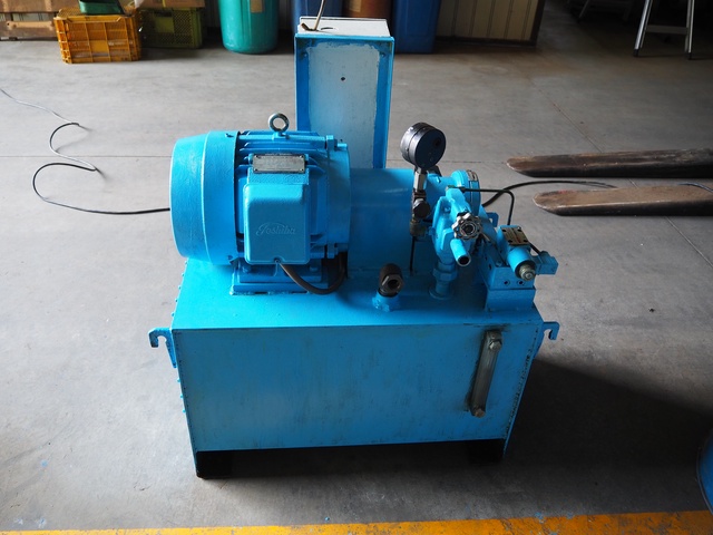 不二越 Nachi 3.7KW 油圧ポンプ