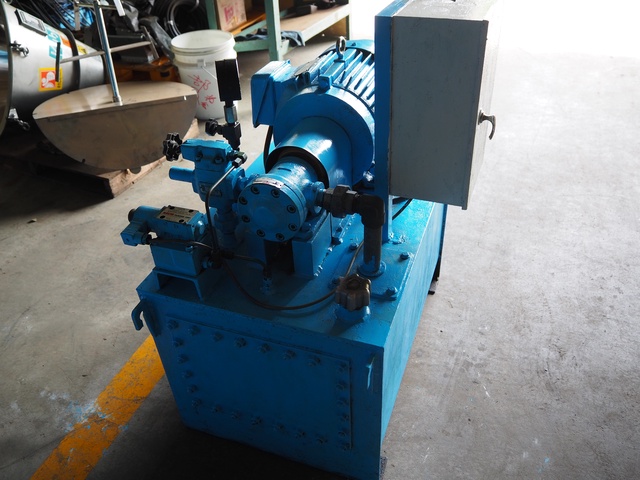 不二越 Nachi 3.7KW 油圧ポンプ