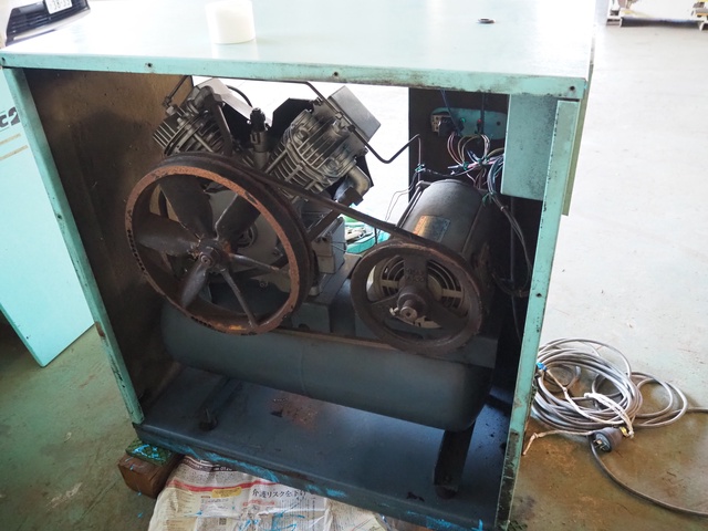 岩田塗装機工業 CSD22PBD 2.2kwコンプレッサー