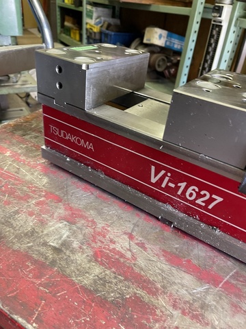 津田駒工業 Vi-1627 メカ増力マシンバイス