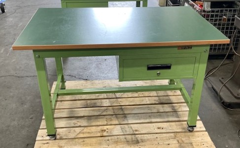 サカエ 作業台