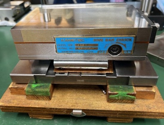 カネテック SBP-R1018S 単式永磁サインバーチャック