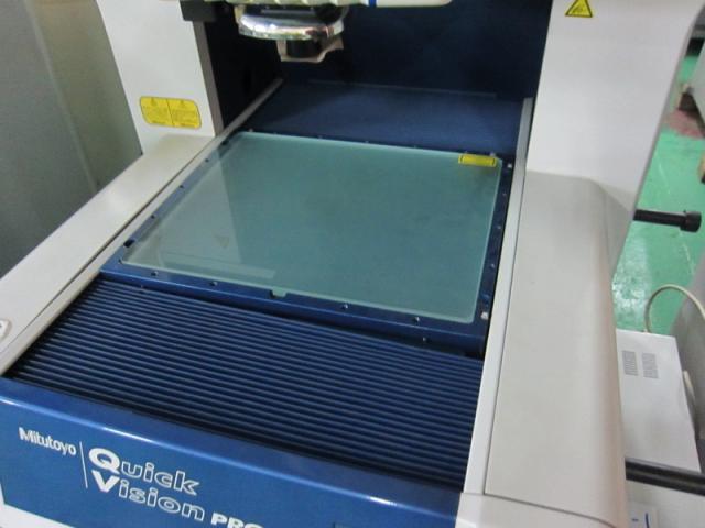 ミツトヨ QV-B202-PRO1F 画像測定機