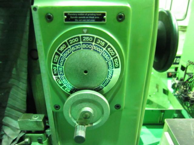DECKEL LK 光学式座標型研削盤