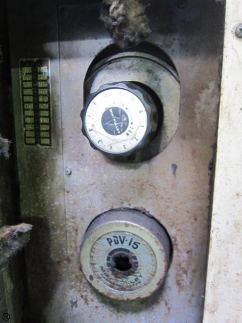 東洋研磨材工業 TNC-8S バレル研磨機