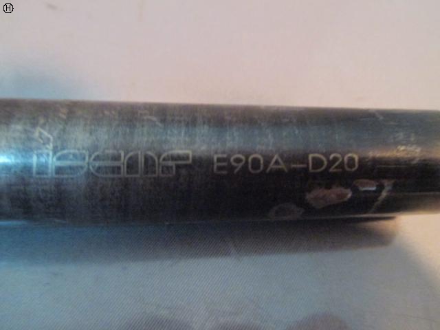 ISCAR E90A-D20 エンドミル