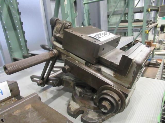 津田駒工業 150VA 万能傾斜マシンバイス