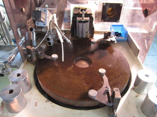 日本エンギス EJW-400IF-LM 片面ラップ盤