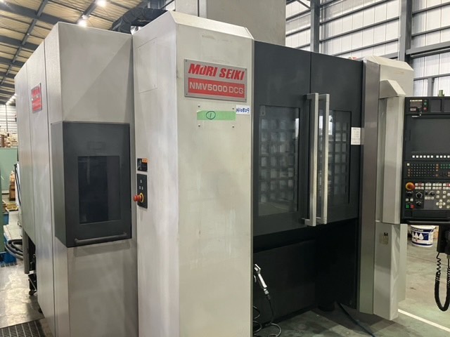 森精機製作所 NMV5000DCG 5軸立マシニング