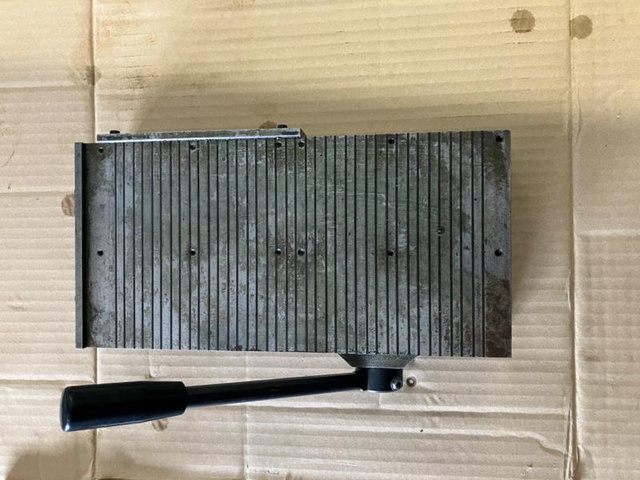 カネツー KMT1530A 永磁切換式マグネットチャック