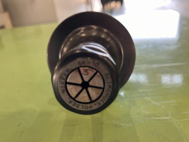 日研工作所 BT40-SK10-90 スリムチャック