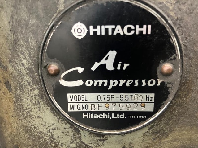 日立 HITACHI 0.75P-9.5T 0.75kwコンプレッサー