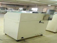  ブラシ洗浄機
