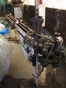 育良精機 IBF-M32NR オートバーフィーダー