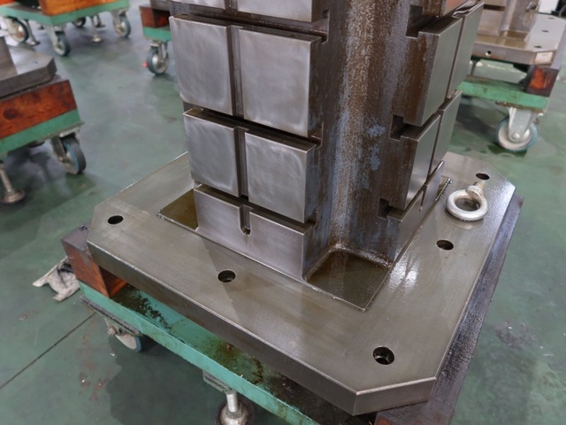 ナベヤ ERON □630mm 横型MC用 4面十字イケール
