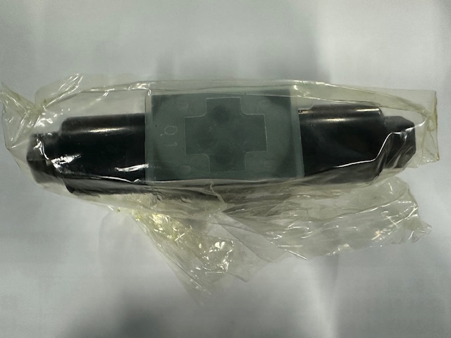 油研工業 DSG-01-3C2-D24 電磁切替弁