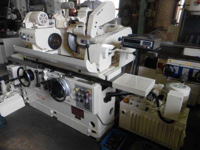 豊田工機 GUP32-50 円筒研削盤