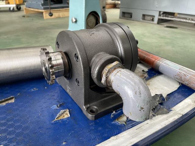 油研工業 150T-48-L-RL-40 油圧ポンプ