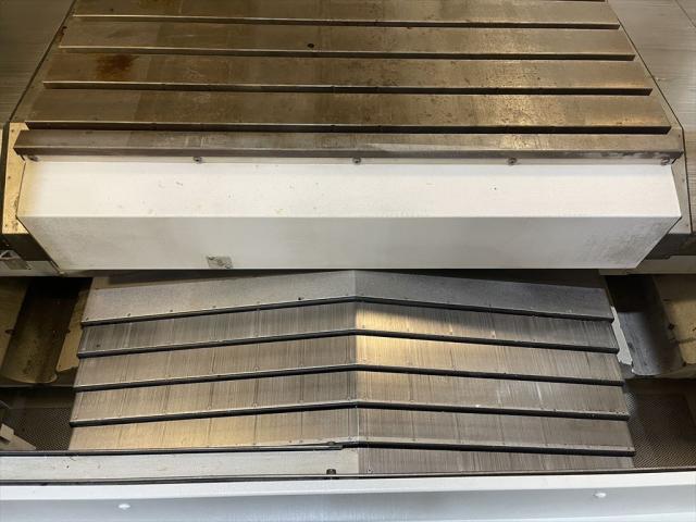 森精機製作所 NV5000α1A/40 立マシニング(BT40)
