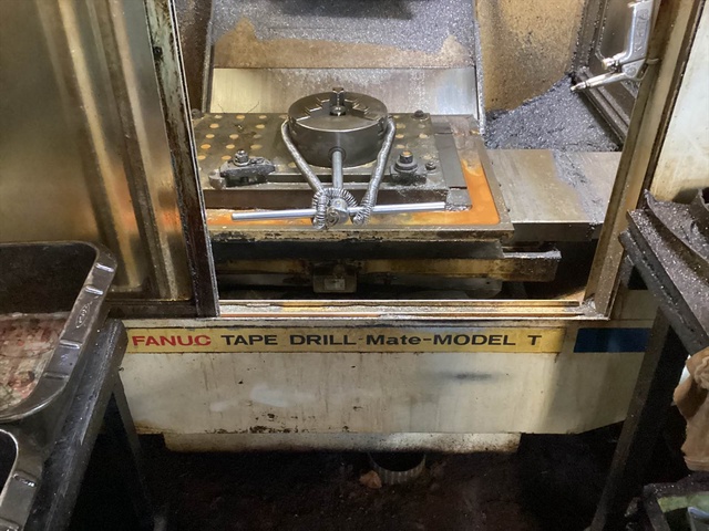 ファナック TAPE DRILL Mate MODEL T タッピングセンター
