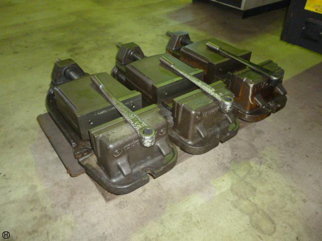津田駒工業 VG-250 マシンバイス