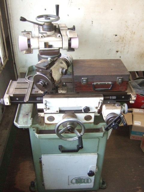 伊藤製作所 DP-520 工具研削盤
