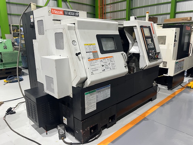 ヤマザキマザック QTN250 NC旋盤