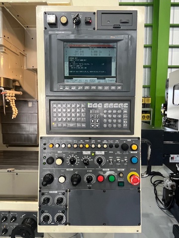 大隈豊和機械 MILLAC468V 立マシニング(BT40)