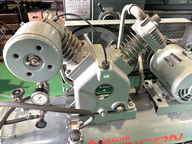 日立産機システム 3.7P-9.5T 3.7kwコンプレッサー