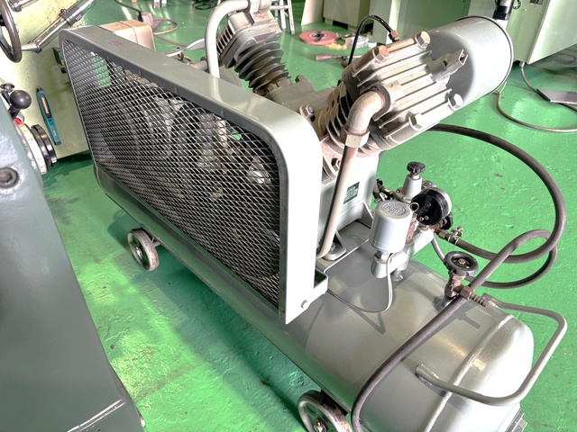 日立産機システム 3.7P-9.5T 3.7kwコンプレッサー