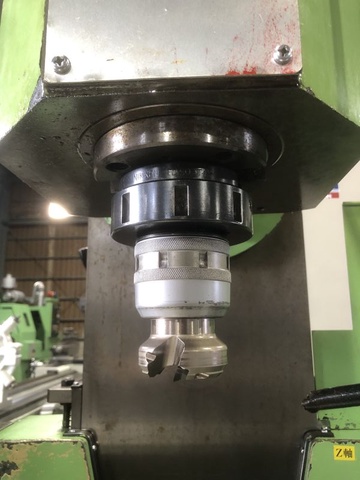 新潟鐵工所 2UMD 万能フライス