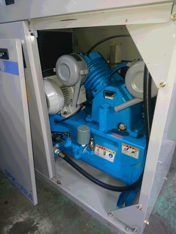 明治機械製作所 DPK-22A 5 2.2kwコンプレッサー