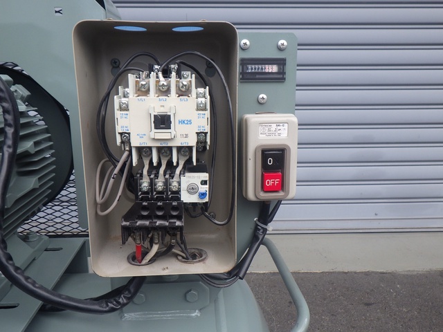 日立産機システム 5.5P-9.5VP6 5.5kwコンプレッサー