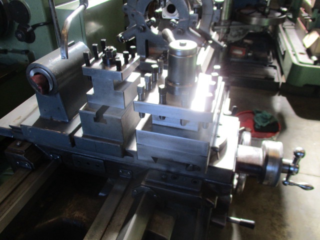 森精機製作所 MR2000G 2.0m旋盤