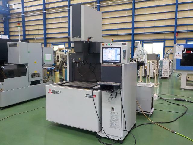 三菱電機 EA12PSM NC形彫放電加工機