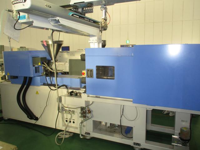 日本製鋼所 JSW J85AD-60H 85T射出成形機