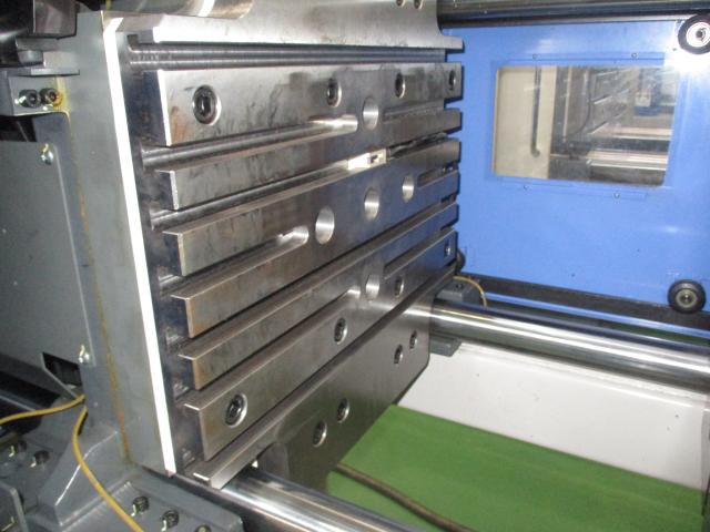 日本製鋼所 JSW J80ADS-60U 80T射出成形機