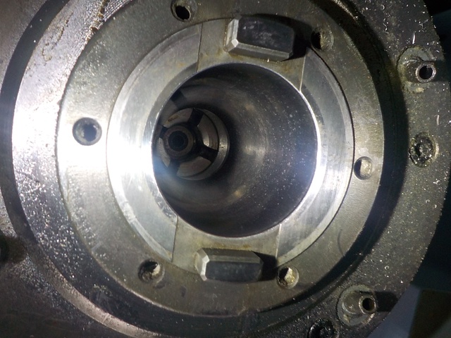 松浦機械製作所 MX-520 5軸立マシニング(BT40)