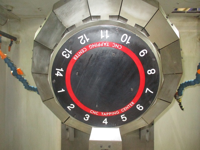 ブラザー工業 TC-S2DN 立マシニング(BT30)