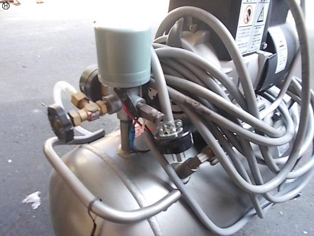 日立 HITACHI 0.4kwコンプレッサー