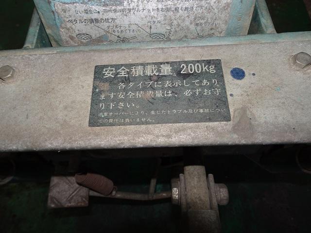 日本セフティマシン 油圧リフト台車