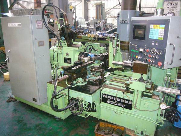 日本スピンドル製造 VF-T400-CNC-T2 NCスピニングマシン