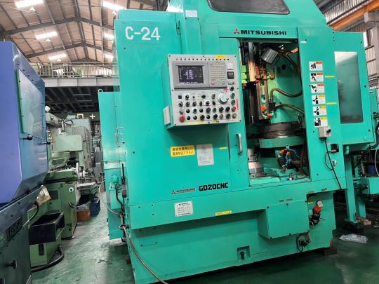 三菱重工業 GD-20CNC NCホブ盤
