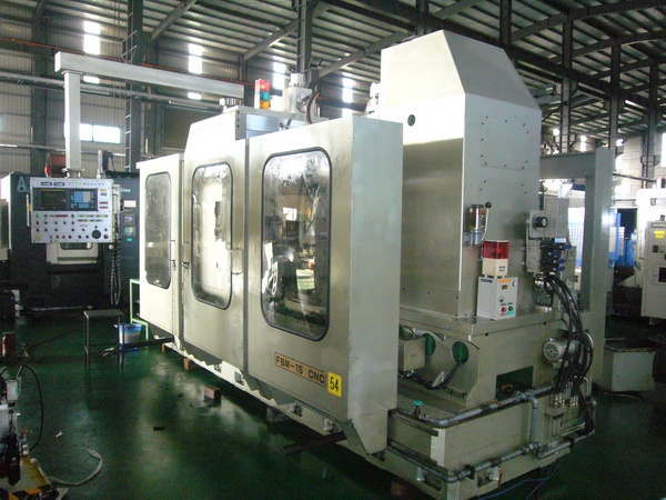 JAPAN I.M.A FBM-15CNC NCホブ盤