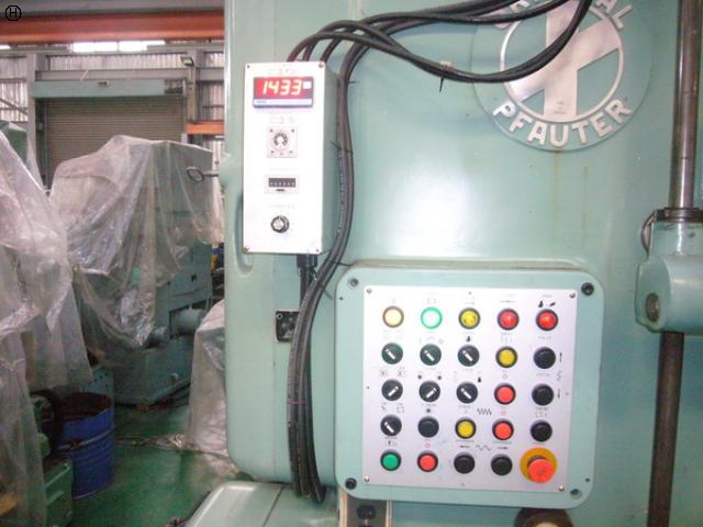 PFAUTER RS-3V ホブ盤