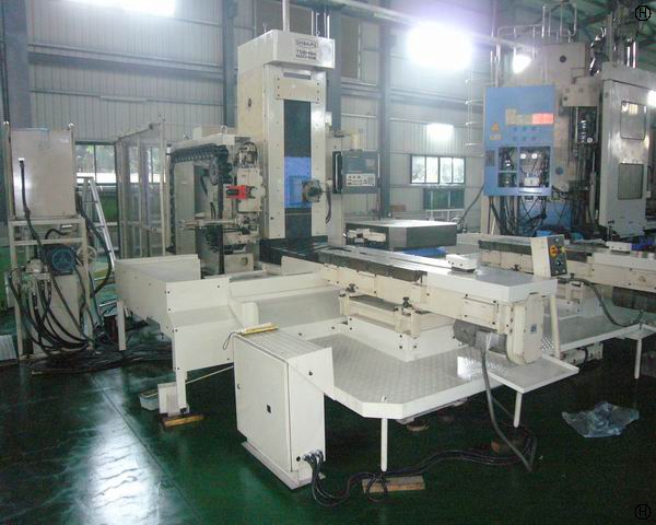 東芝機械 BMC-100・BMC-80 横マシニング(BT50)