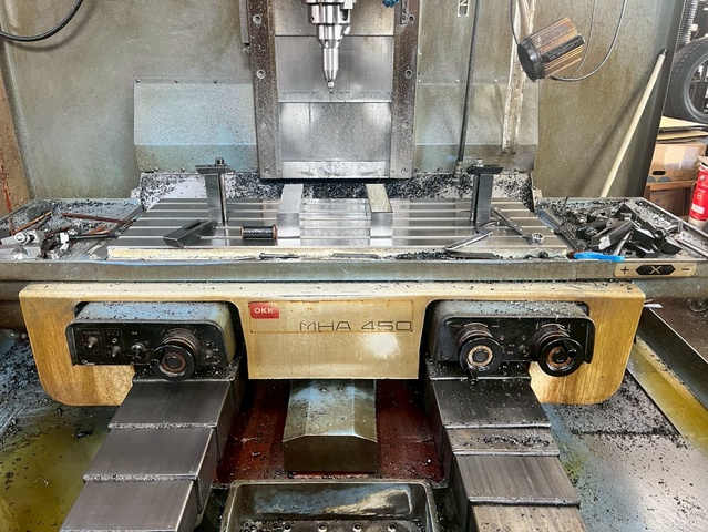 OKK MHA-450V NC立フライス