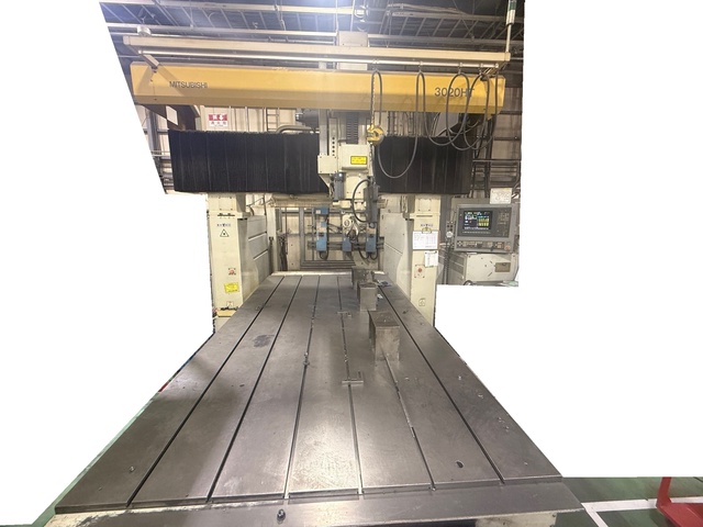 三菱 MITSUBISHI 3020HT 三次元CO2レーザー加工機