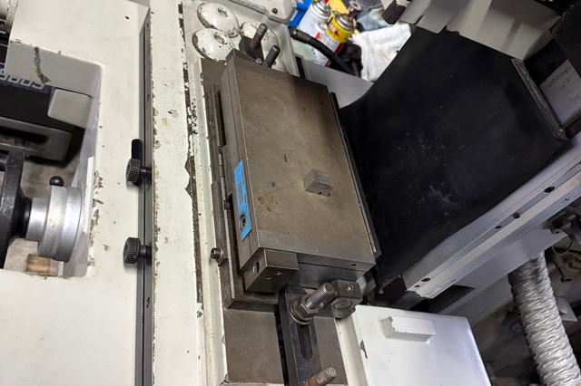 岡本工作機械製作所 450DX 平面研削盤
